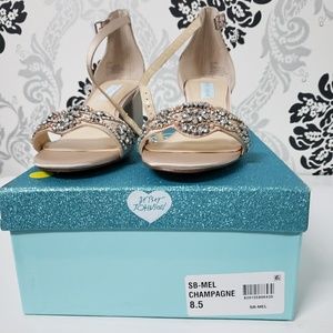 blue by betsey johnson mel